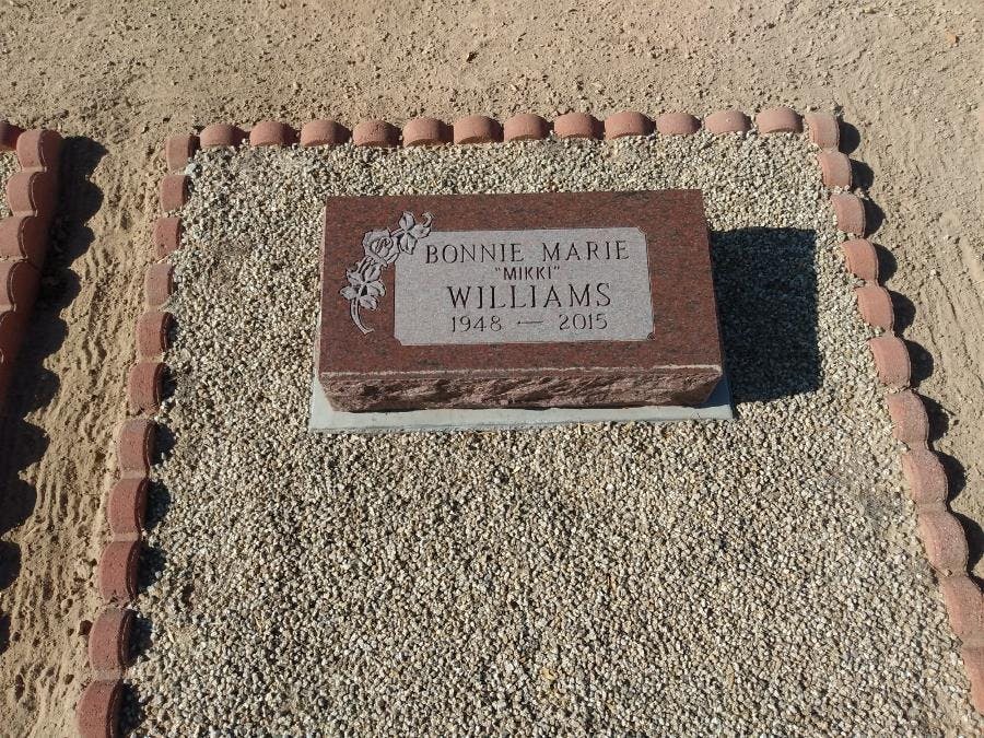 Bonnie Marie "Mikki" Williams